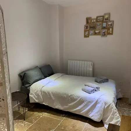 Charmante Petite Maison بيت للعطل